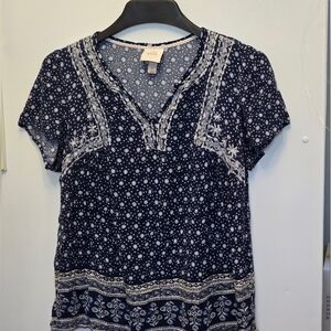 Knox Rose Navy and White Floral Blouse